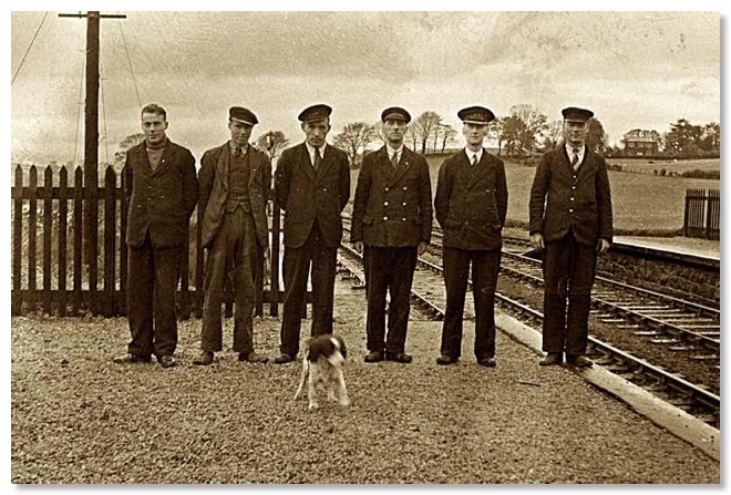 StationStaff_800s