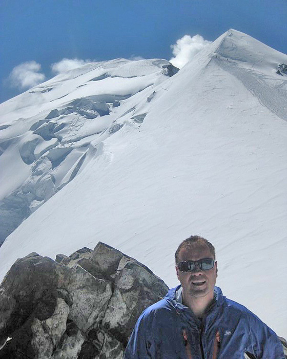 B_Summit3_56x70